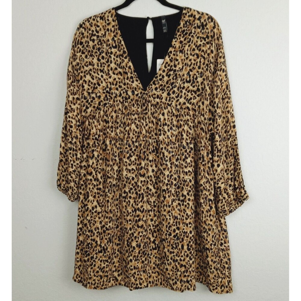 NWT ZARA TRF Dress Sz M V Neck Leopard Animal Print 3/4 Sleeve Tunic Pockets